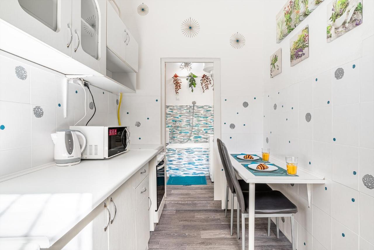 Sunny Dots Apartment - Free Parking! Budapest Exterior foto